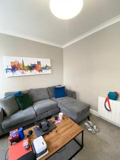 2 bedroom property to rent, Bank Street, City Centre DD1