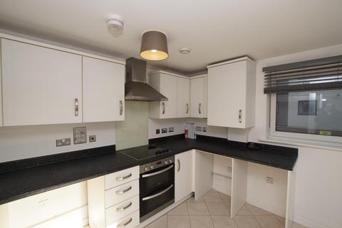 2 bedroom flat for sale, Groombridge Avenue, Eastbourne BN22