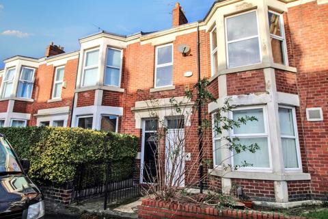 2 bedroom ground floor flat for sale, Warton Terrace, Heaton, Newcastle upon Tyne, Tyne and Wear, NE6 5LS