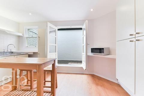 2 bedroom apartment to rent, Maddox Street, W1S