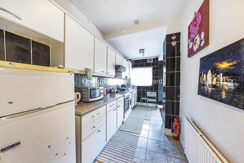 3 bedroom terraced house for sale, Derby Avenue, North Finchley