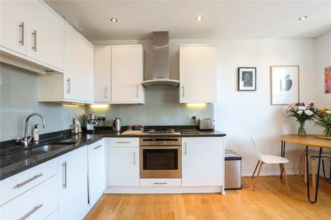 1 bedroom apartment to rent, London W11