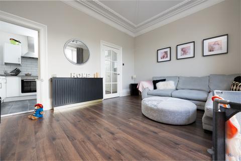 2 bedroom flat for sale, Wellington Street, Greenock, PA15