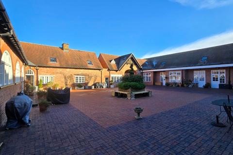 3 bedroom barn conversion for sale, Dorman Close, Spinney Hill, Northampton, NN3 6QG