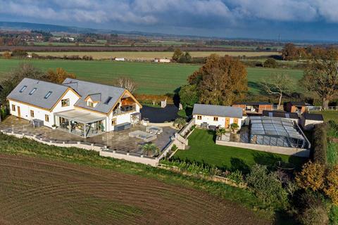 4 bedroom equestrian property for sale, Uckington, Shrewsbury, Shropshire