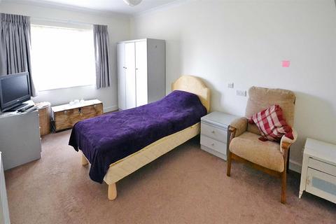 2 bedroom retirement property for sale, Highdown Court, 2 Durrington Lane, Worthing BN13