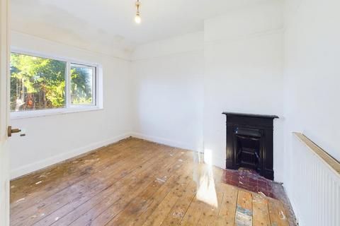 56 Hartland Road, Gloucester, GL1 4RT