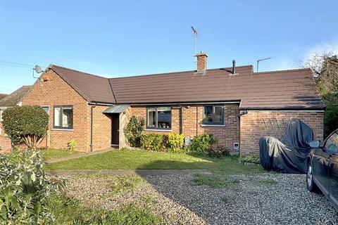 3 bedroom semi-detached bungalow for sale, Northfields, Cambridge CB25