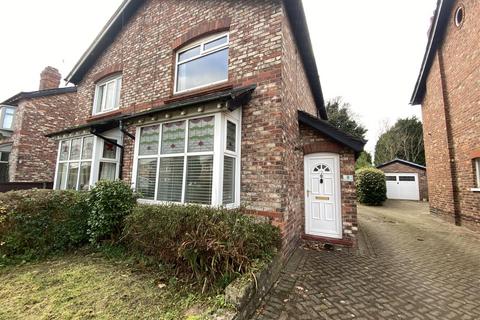 2 bedroom semi-detached house to rent, Dean Row Road, Wilmslow