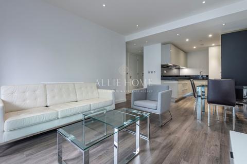 1 bedroom flat for sale, 4 Canter Way, London E1