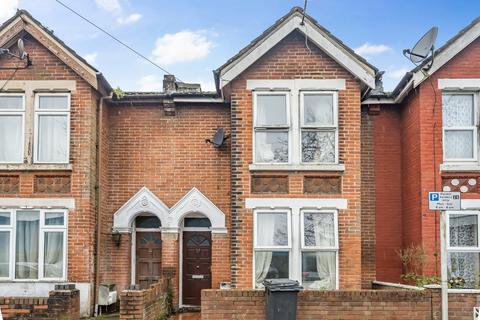 3 bedroom terraced house for sale, Barton Road, Hampshire SO50