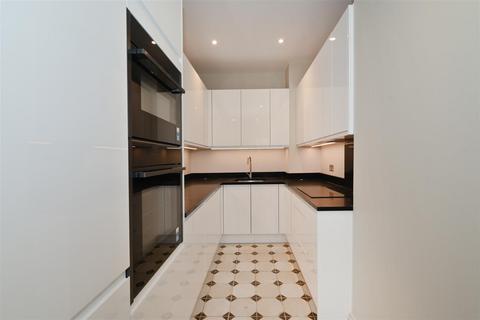 2 bedroom apartment to rent, Portland Place, Fitzrovia, London