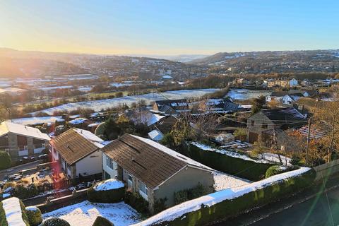 3 bedroom detached house for sale, New Street, Clifton HD6