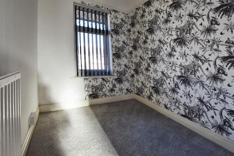 3 bedroom terraced house for sale, Westlands Road, Hull