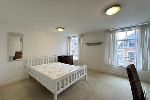 2 bedroom flat to rent, Wallingford Street, Wantage