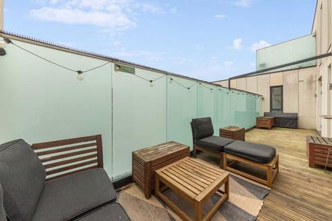 2 bedroom flat for sale, Lillie Road, London SW6