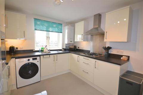 2 bedroom apartment for sale, 79 Lubbecke Way, Dorchester