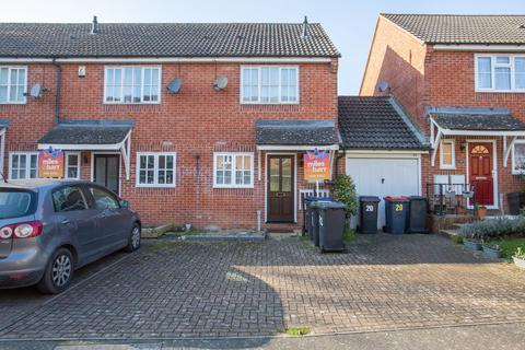 2 bedroom end of terrace house for sale, Chineham Way, Canterbury, CT1