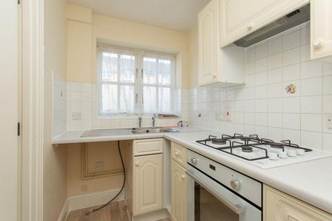 2 bedroom end of terrace house for sale, Chineham Way, Canterbury, CT1