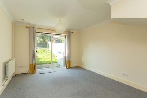 2 bedroom end of terrace house for sale, Chineham Way, Canterbury, CT1