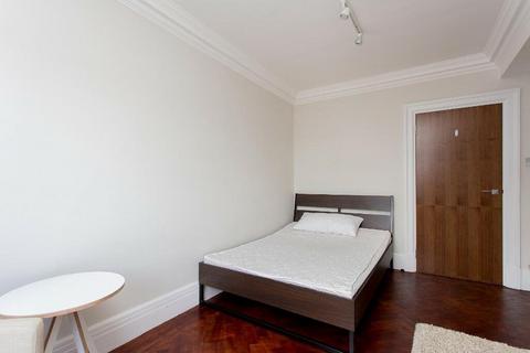 2 bedroom flat to rent, Chiltern Court, Marylebone