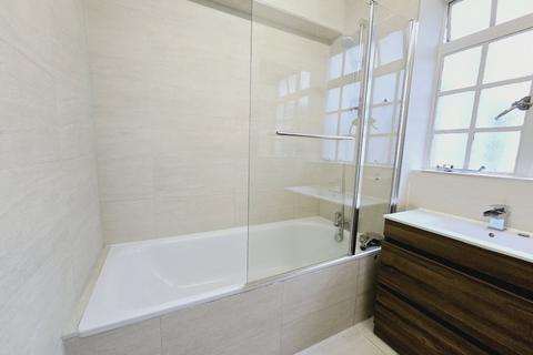 2 bedroom flat to rent, Chiltern Court, Marylebone