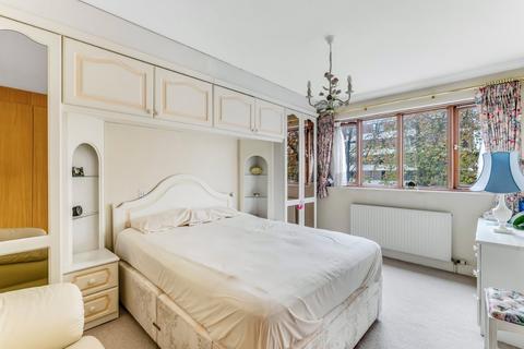 3 bedroom apartment for sale, Shepherds Hill, Highgate