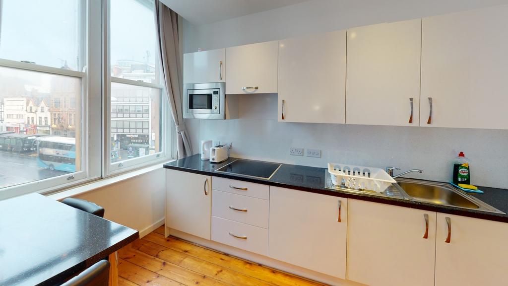 205-UPS-Kitchen