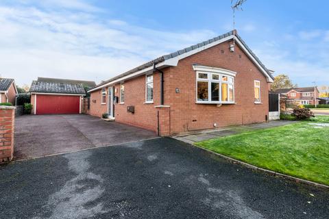 3 bedroom detached bungalow for sale, Solway Close, Fearnhead, WA2