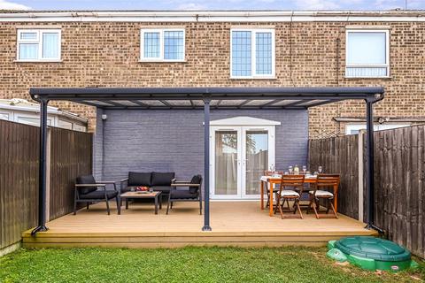 24 Blake Close, Welling, DA16 3NS