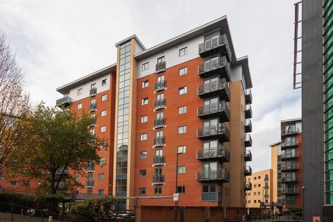 1 bedroom flat for sale, City Walk, Leeds LS11