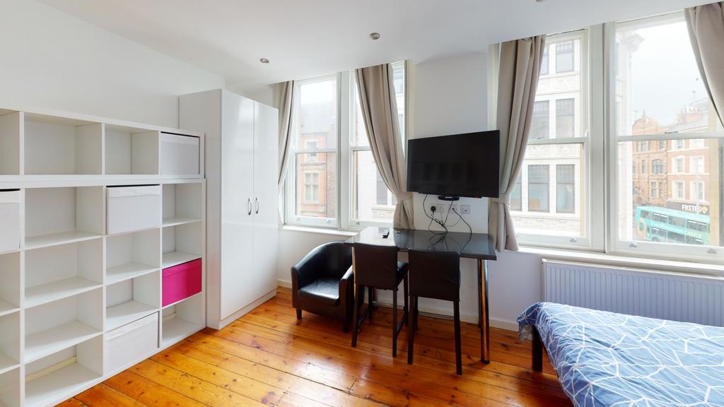 29a-Upper-Parliament-Street-Bedroom(1)