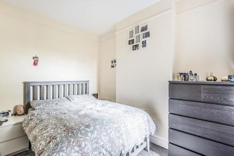 1 bedroom flat for sale, Chase Side, Southgate