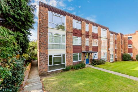 1 bedroom flat to rent, Mill Road, Epsom KT17