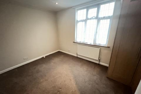 5 bedroom terraced house to rent, Frays Avenue,  West Drayton, UB7