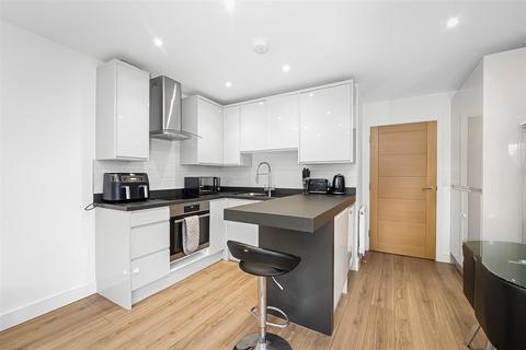 3 bedroom apartment for sale, Canmore Court, 113 Queens Road, Croydon CR0