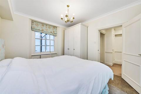 2 bedroom flat to rent, Eccleston Square, Pimlico, London, SW1V