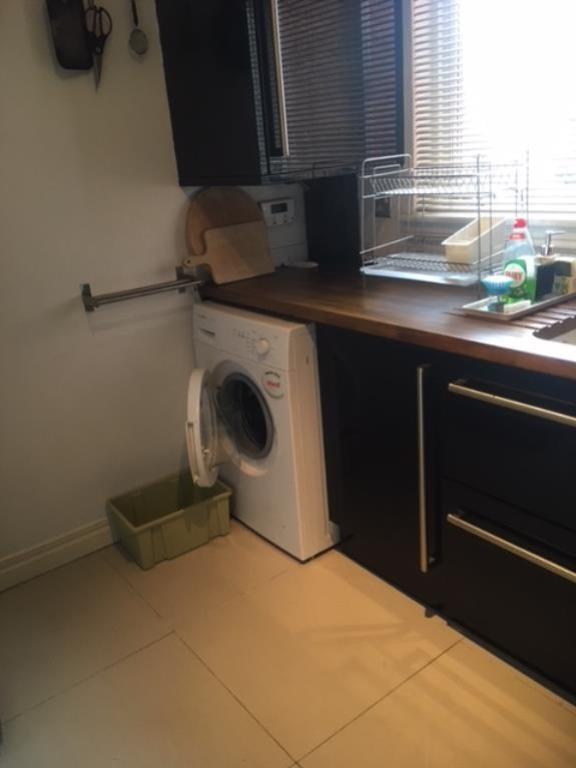 9 Flat 4 West Powburn Kitchen 2 lge