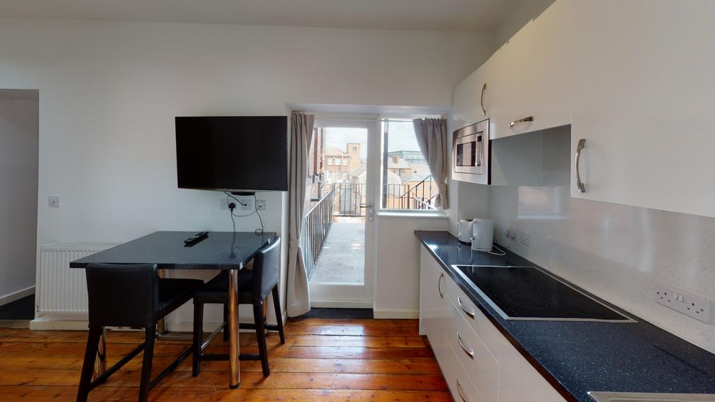 209-UPS-Kitchen