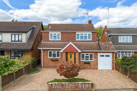 4 bedroom detached house for sale, Prince Edward Road, Billericay