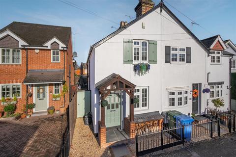 2 bedroom semi-detached house for sale, Church Road, Chavey Down