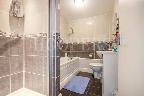 4 bedroom townhouse for sale, Oxgate Gardens, London, NW2