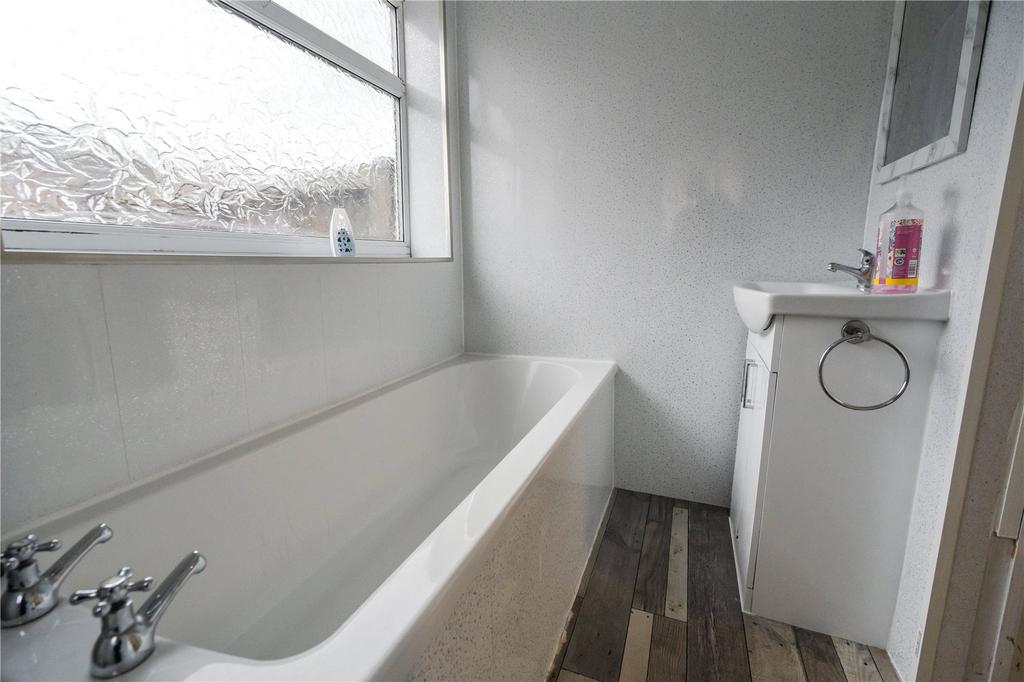 Bathroom (2)