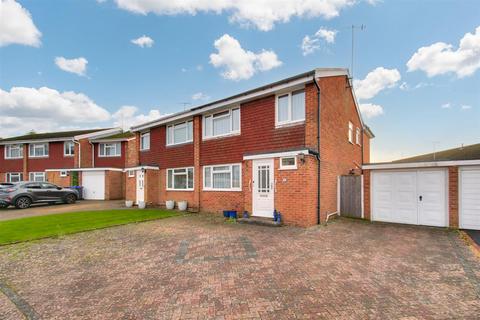 4 bedroom semi-detached house for sale, Crosby Close, Worthing