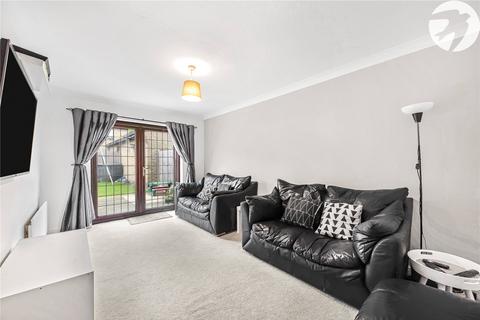 2 Hasted Close, Greenhithe, DA9 9HT