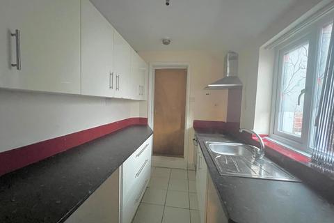 3 bedroom terraced house to rent, Bedford Street, Coventry, CV1