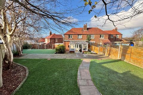 2 bedroom semi-detached house for sale, Bailey Court, Blackpool FY3