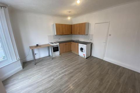 1 bedroom flat to rent, Alma Road, Sheerness