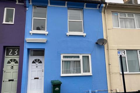 5 bedroom terraced house to rent, Islingword Street, Brighton