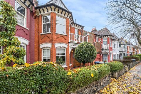 4 bedroom end of terrace house for sale, Dewsbury Road, London, NW10